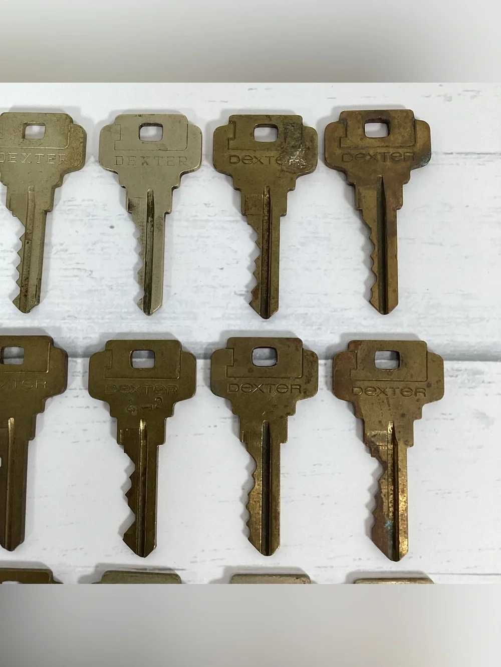 Lot 24 Vintage Brass Dexter Keys - Crafts Steampunk Collection Display Art